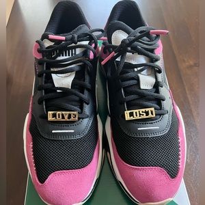 PUMA Storm 'Anti-Valentine's Day' 371599-01 size 11